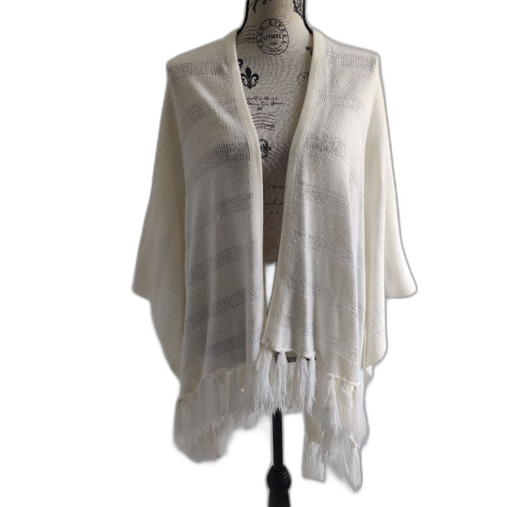New York & Company White Striped Women's Cozy Warm Shawl poncho Wrap Sweater_OS